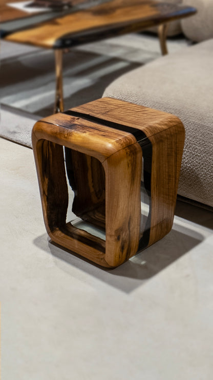 handcrafted Clear Resin walnut Magazine Table